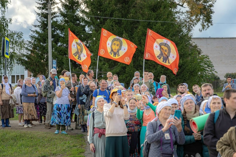 Успенский крестный ход из Ижевска в Свято-Успенский женский монастырь села Перевозное