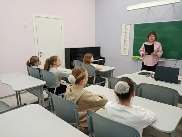 Лекция «Он сотворил мир»