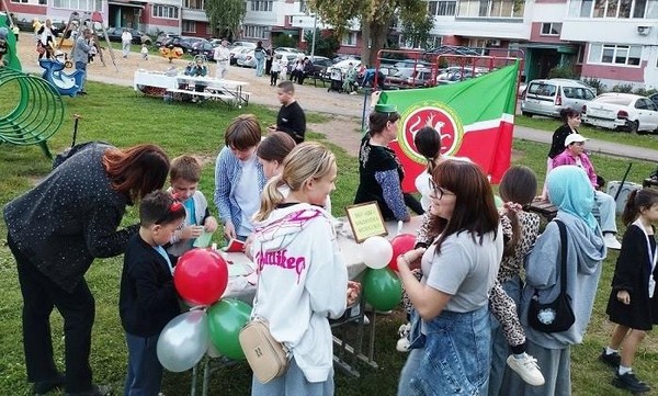 Праздничная программа «Татарстан, горжусь тобой!»