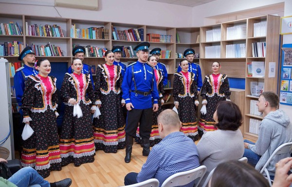 Музыкальный разгуляй «Ансамбль «Ставрополье»: 45 лет творчества и успеха»
