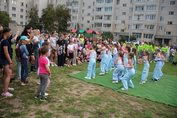 Программа «Прощай, лето!»