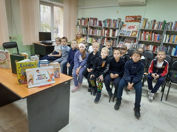 Библиотека п. Большевик открывает двери