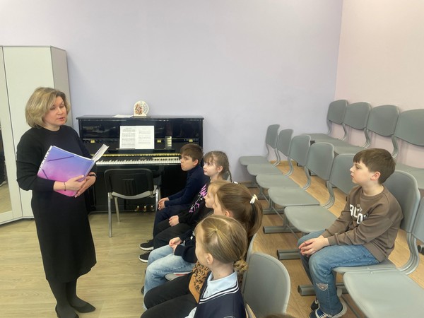 Лекция «Песня, рожденная в кино»