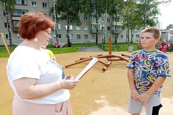 Познавательное развлечение «У нас в гостях загадки»