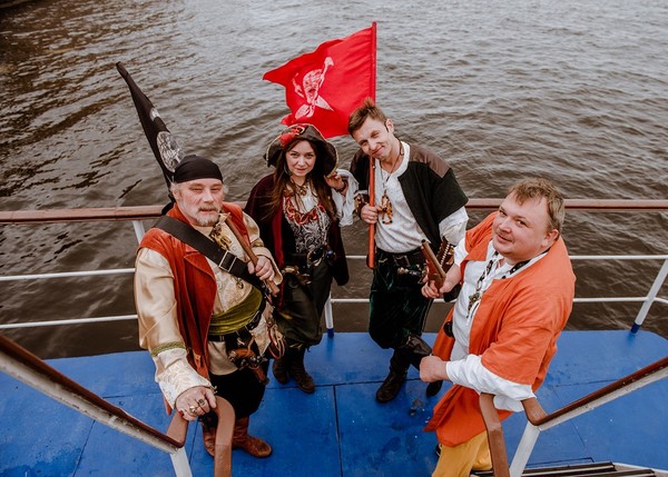 Балтийские витальеры в поисках клада
