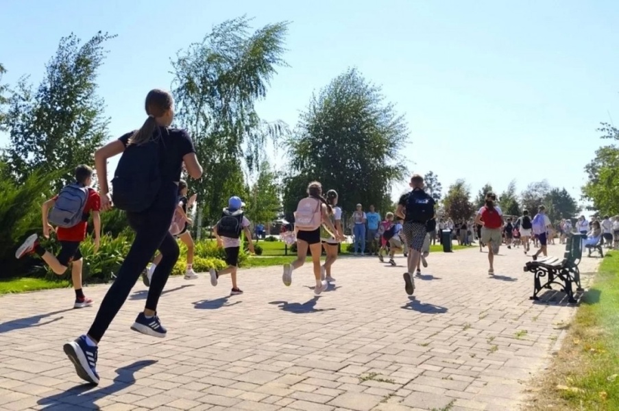 Забег с рюкзаками в честь Дня знаний
