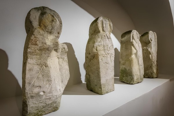 Дева, древо и смерть. И снова жизнь. Евангельские образы Сергея Антонова