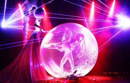 Лунозавр в космосе