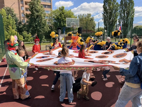 «Сцена для всех»
