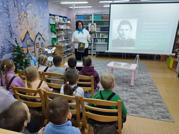 Громкое чтение по творчеству Г.Тукая «После занятий можно и поиграть»