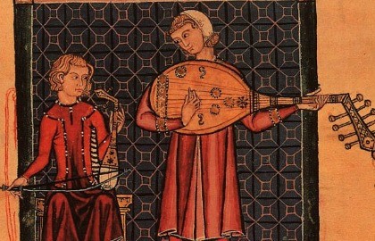 Песни средневековья во дворе старинной церкви