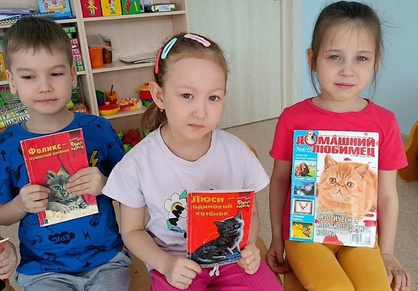 Мастер-класс с громкими чтениями «Мурлыка и книга: кошачье вдохновение»