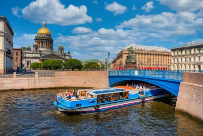 Петербург с воды: Аврора, Эрмитаж и Петропавловская крепость на теплоходе