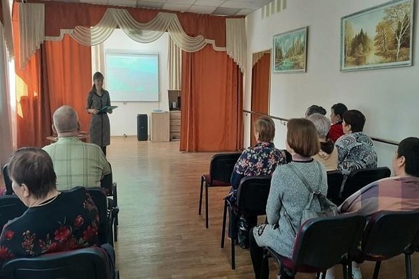 Литературный час «Проза, наполненная поэзией»