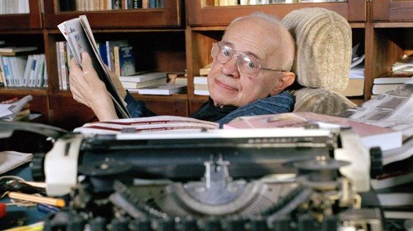 «Создатель искусственных миров»