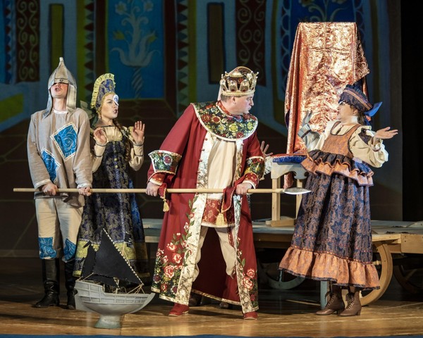 Спектакль «Сказка о царе Салтане»