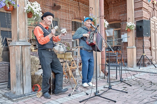 Концерт группы «Весельчаки»