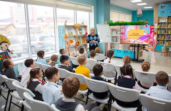 Литературно-творческий час «В гостях у осени»