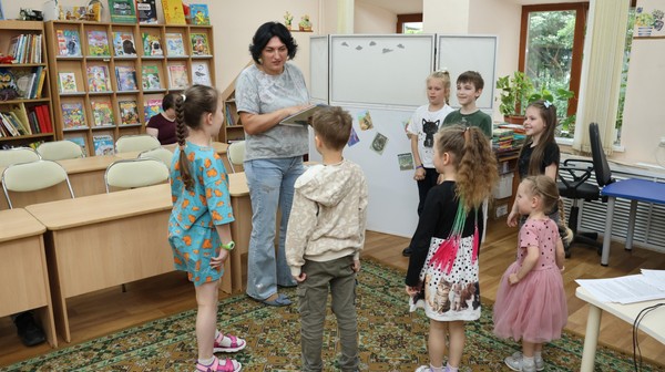 Медиабеседа «Про тетрадь и парту, карандаш и карту»