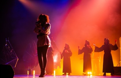 Легендарные хиты Enigma, Gregorian, Sandra в шоу «Mirror of Enigma