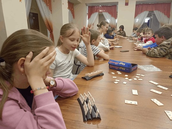 «Весёлые краски»