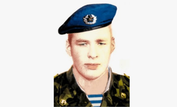 Тематическая беседа «Герой РФ А. В. Лебедев»