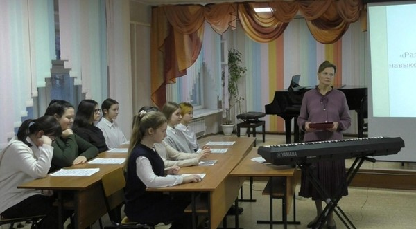 Мастер-класс «Основы работы над инвенциями Баха в средних и старших классах ДМШ и ДШИ»