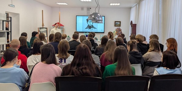Час мужества «Москва салютовала двенадцатью залпами»