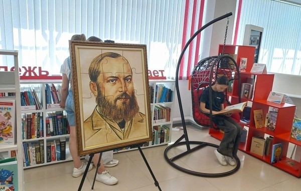 Литературная экскурсия «Читаем Афанасия Фета в библиотеке»