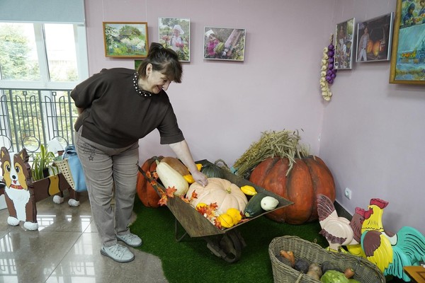 Выставка «Дачная симфония»