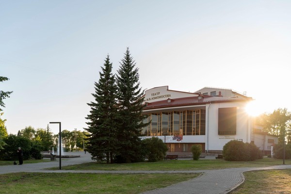 Спектакль «Старший сын»