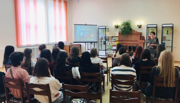 «Серпухов в названиях улиц и площадей»