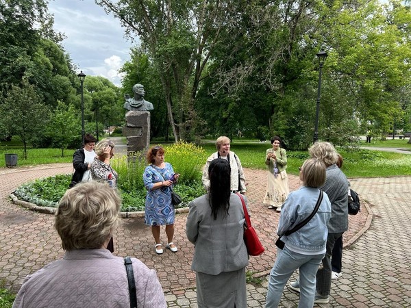 Пешеходная экскурсия «От Пушкина до Пастернака»