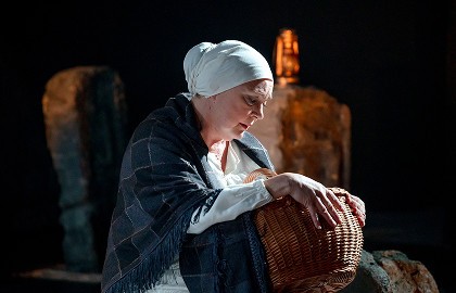 Алиса Варова