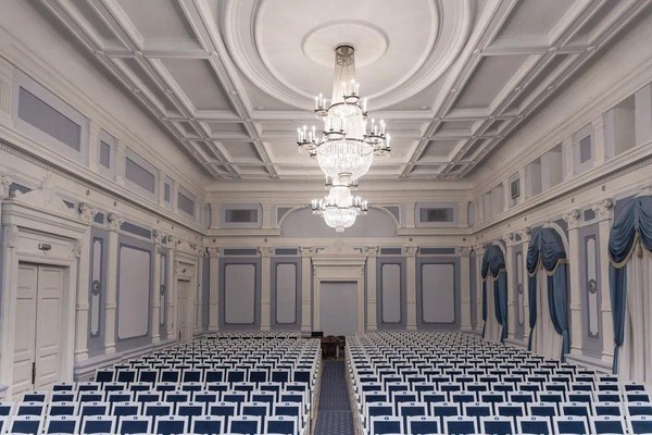 Виртуальный концертный зал.Оркестр Московской филармонии. И. Манашеров, П.Лаул