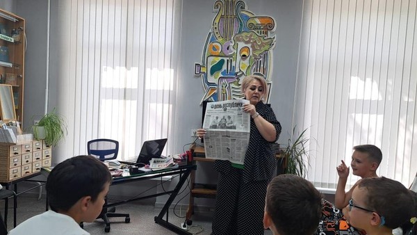 «Отмечает книга юбилей»