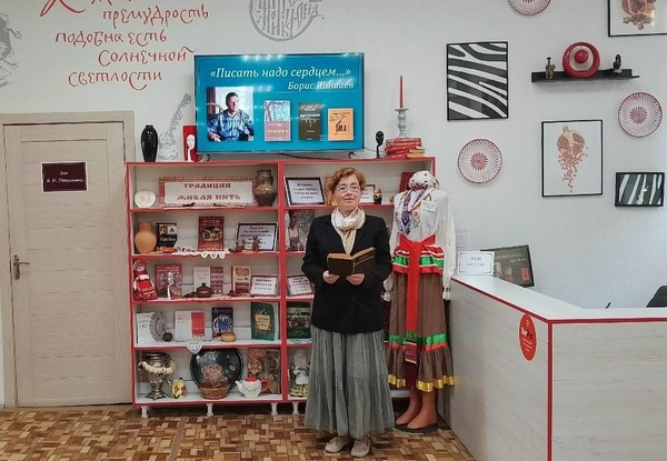 «Писать надо сердцем»