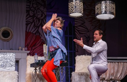 Мужчина с доставкой на дом