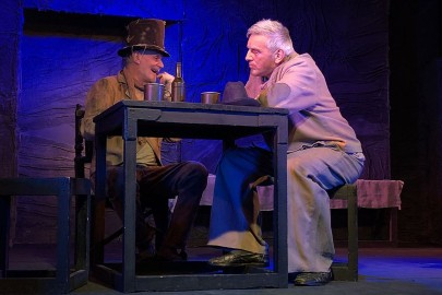 На дне