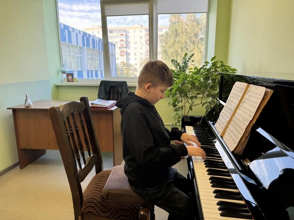 Лекция: «Наш современник Виктор Купревич»