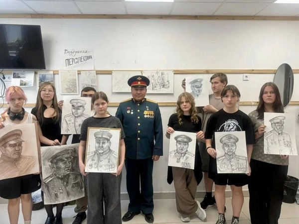 Рисуем Героев Отечества