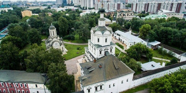 Сборная экскурсия «Спасо-Андроников монастырь: история и архитектура»