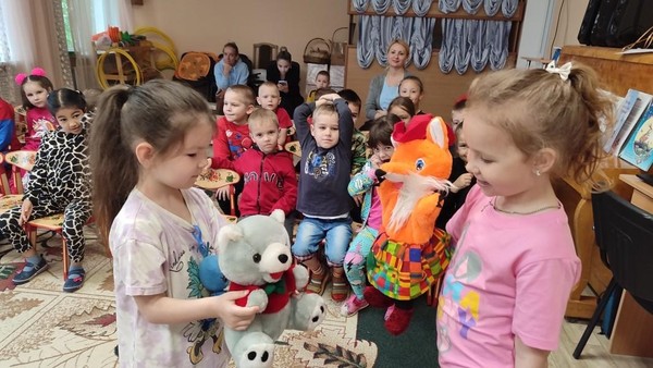 День детской книги «А воспитатели исчезли!»