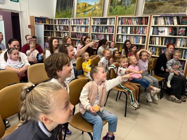Спектакль «Чудеса из чемодана»