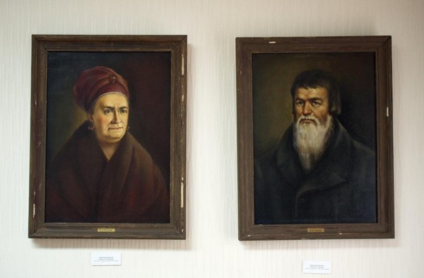 История экспоната «В.Е. Азовцев «Портреты родителей Алексея Кольцова»