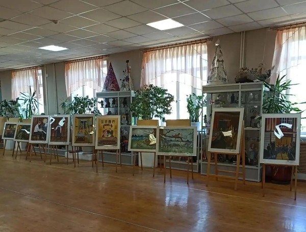 Экскурсия по выставке «Наследие в руках молодых»