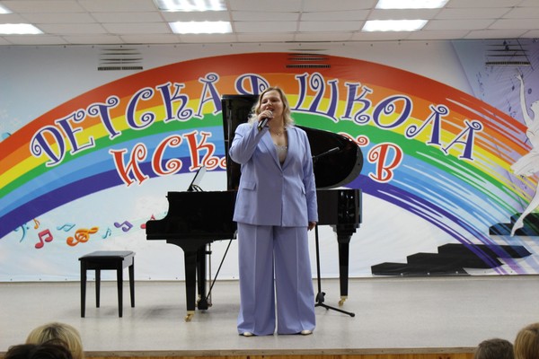 Мастер-класс «Правила безопасного пения и ухода за голосом»