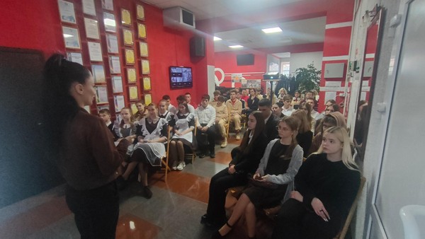 Литературно-патриотическая акция «Донбасс – Россия! Одна история, одна страна!»