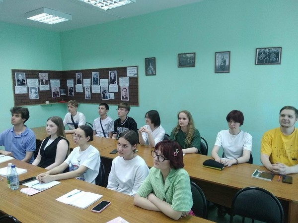 «Вновь в единстве с Россией»