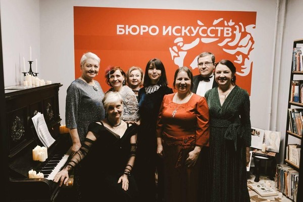 Ретро-вечер к юбилею Марка Бернеса в библиотеке Л.К. Татьяничевой